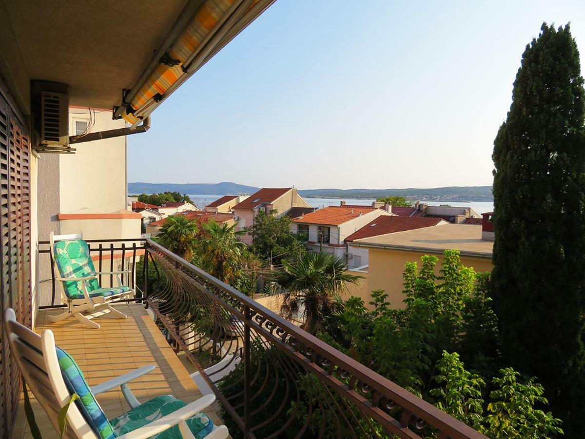 King Tomislav Apartments Crikvenica Bagian luar foto
