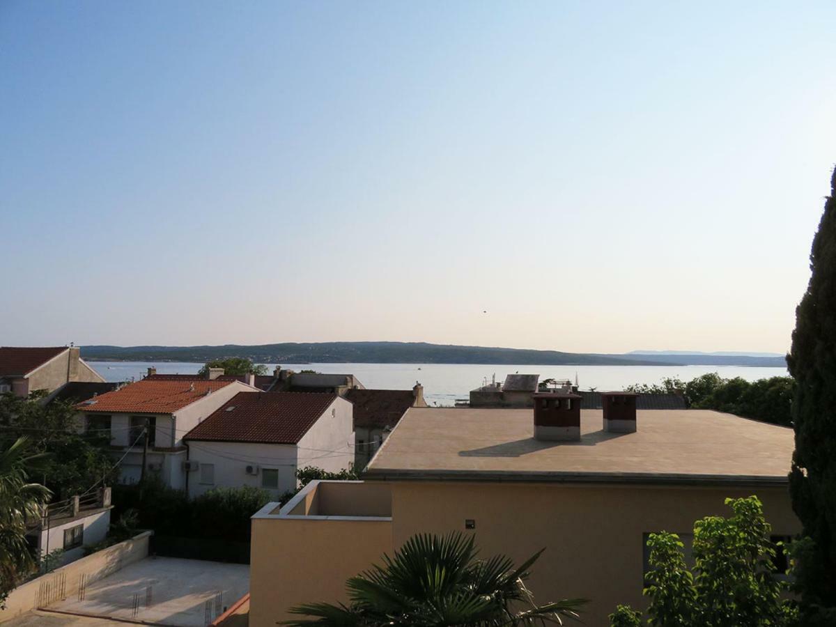 King Tomislav Apartments Crikvenica Bagian luar foto