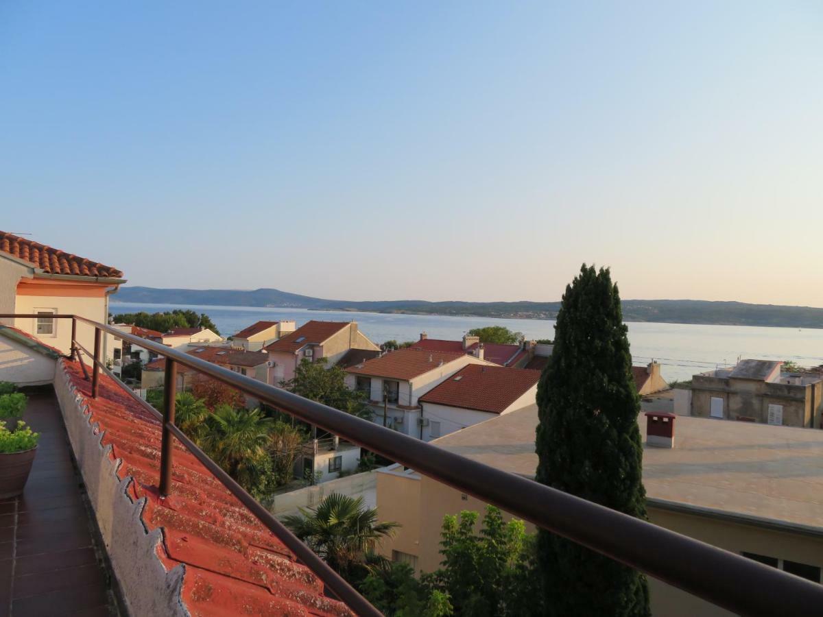 King Tomislav Apartments Crikvenica Bagian luar foto