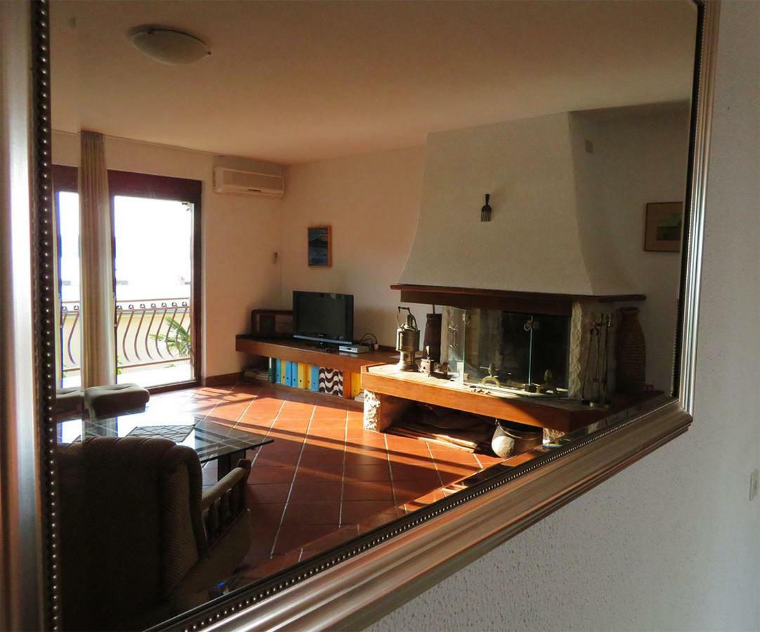 King Tomislav Apartments Crikvenica Bagian luar foto