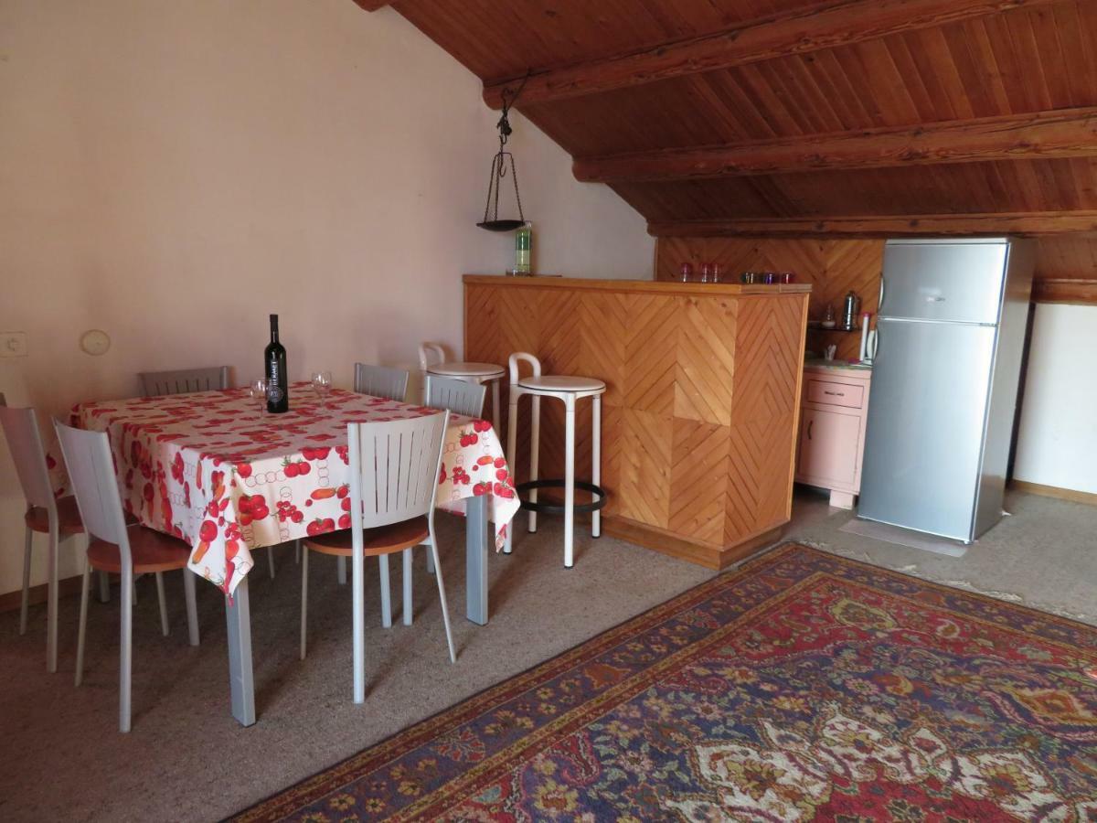 King Tomislav Apartments Crikvenica Bagian luar foto