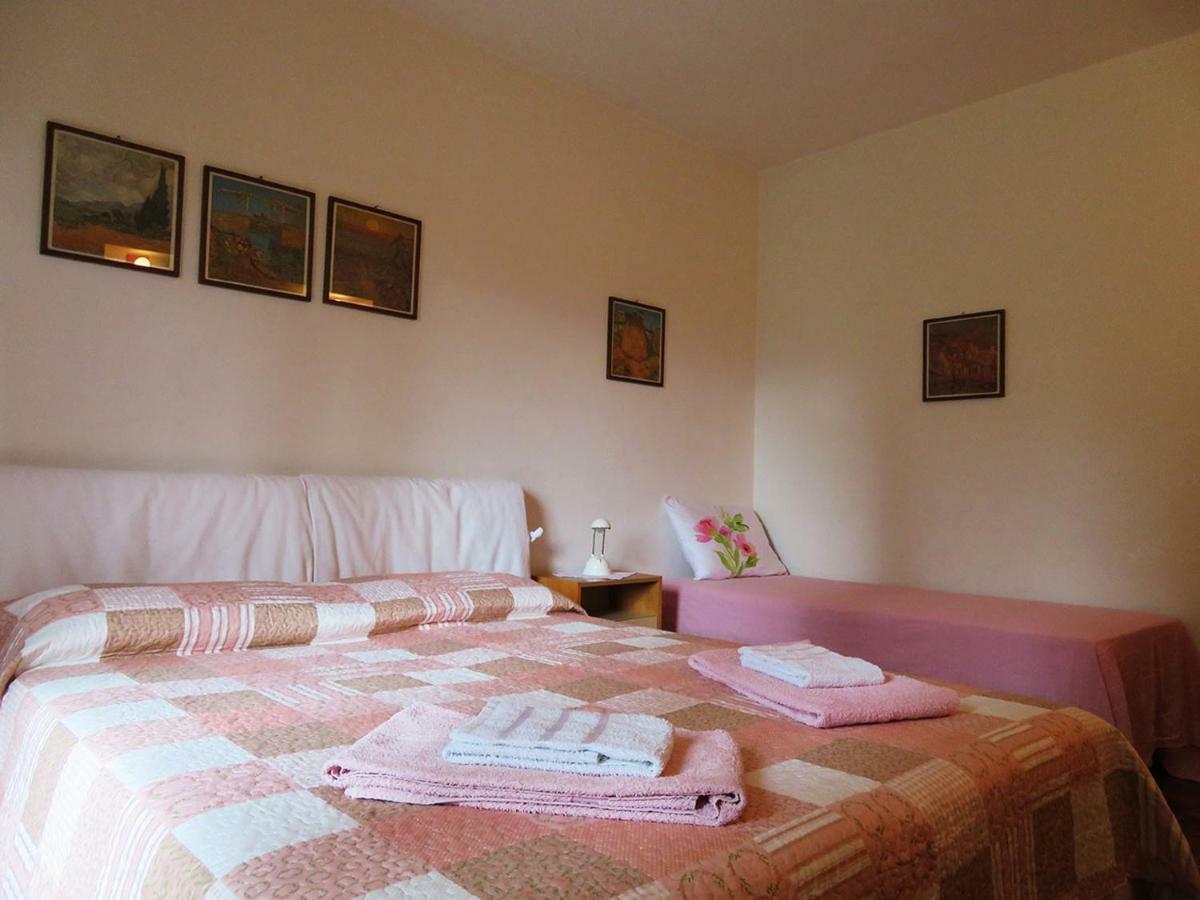 King Tomislav Apartments Crikvenica Bagian luar foto